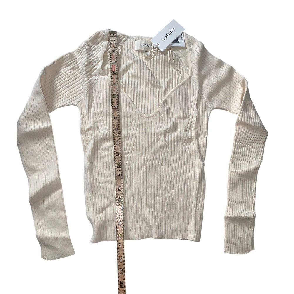NEW L*Space Camryn Ribbed Fitted Long Sleeve Tapioca (Cream) Sweater Size Small - Picture 8 of 16